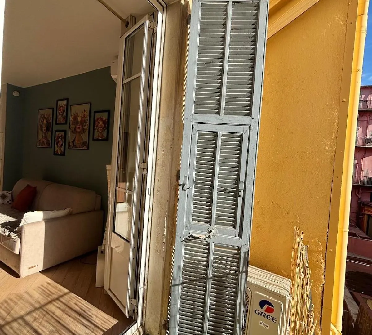 Studio Plein Centre Ville Rue Pietonne Nice Appartement