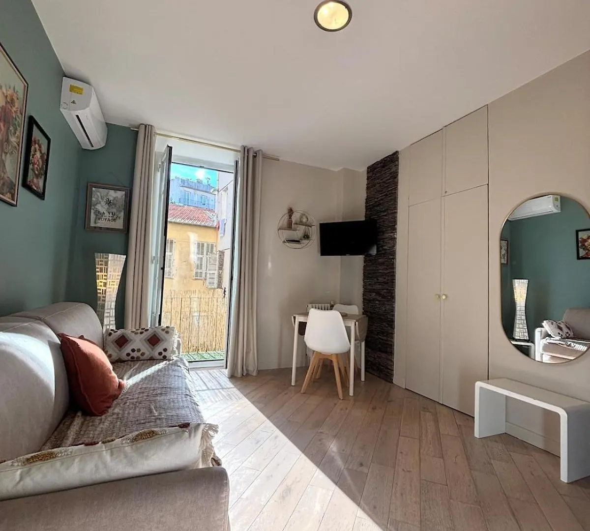 Studio Plein Centre Ville Rue Pietonne Nice 0*,  Fransa